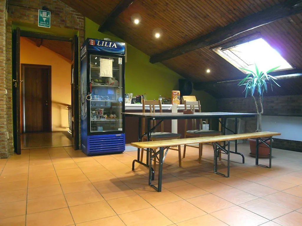 מילאנו Hostel California