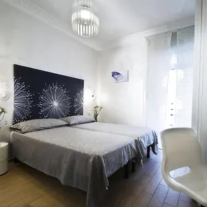 Domus Diana Гостевой дом Рим